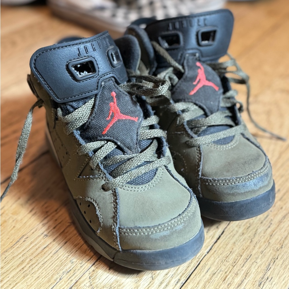 Jordan Kids' Olive and Black High-Top Sneakers with box size 12c EUC